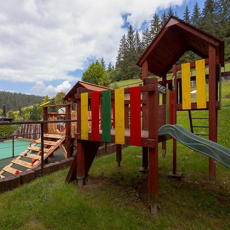 Wellness Rezort Janosikov Dvor Zázrivá المظهر الخارجي الصورة